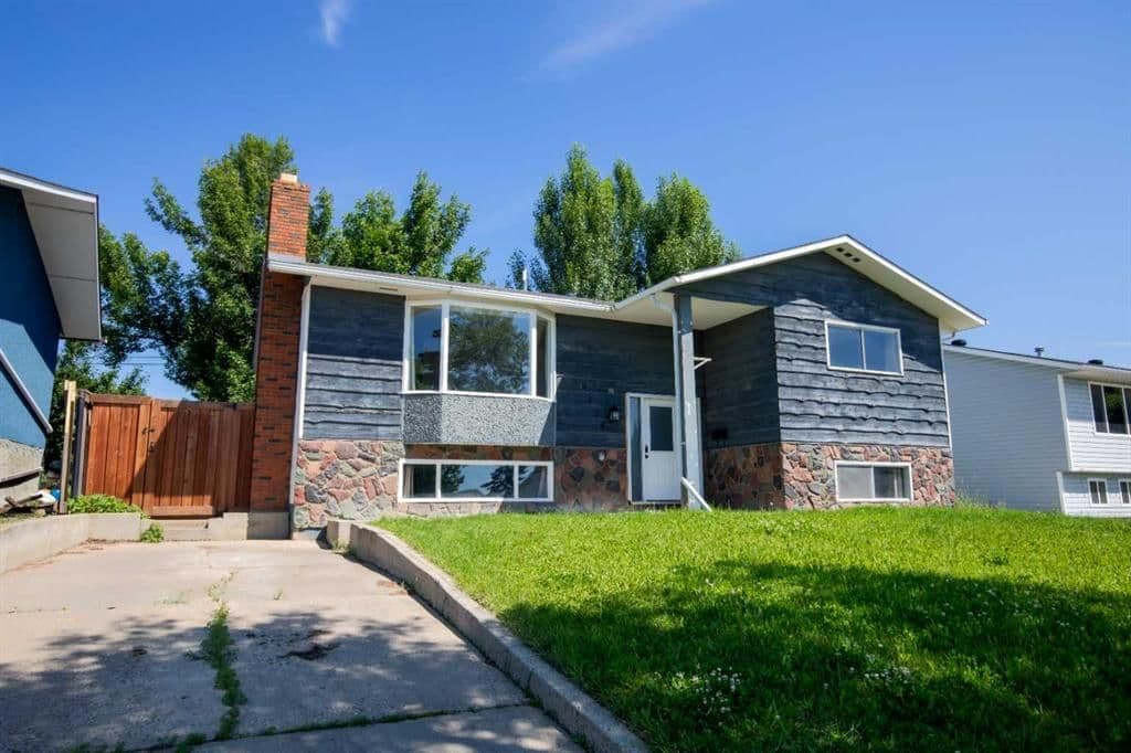 Sold property in Hillside
