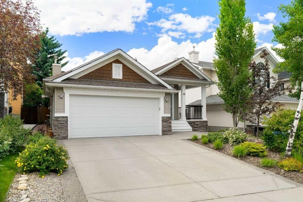 Sold property in Cougar Ridge