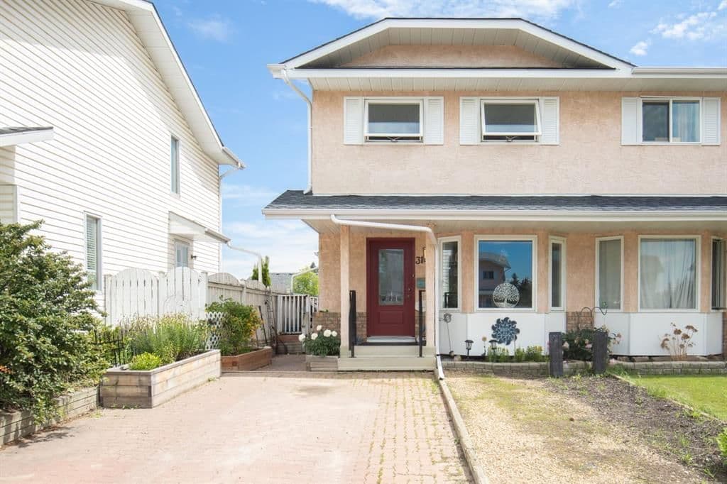 Sold property in Kentwood East