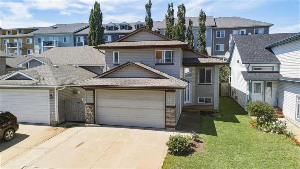 Sold property in Pinnacle Ridge