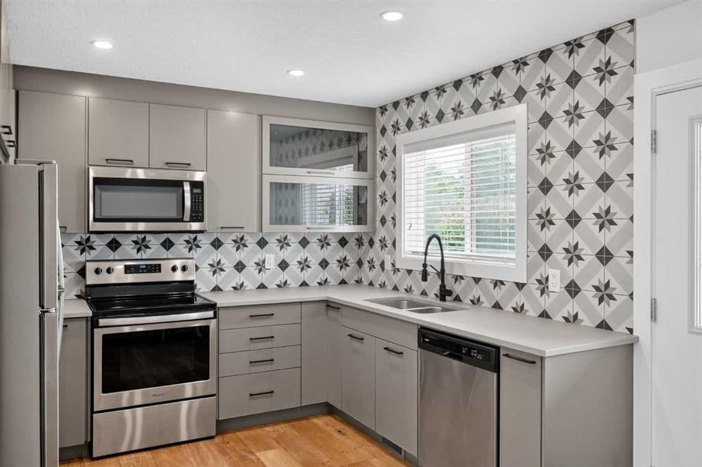 Sold property in Killarney/Glengarry