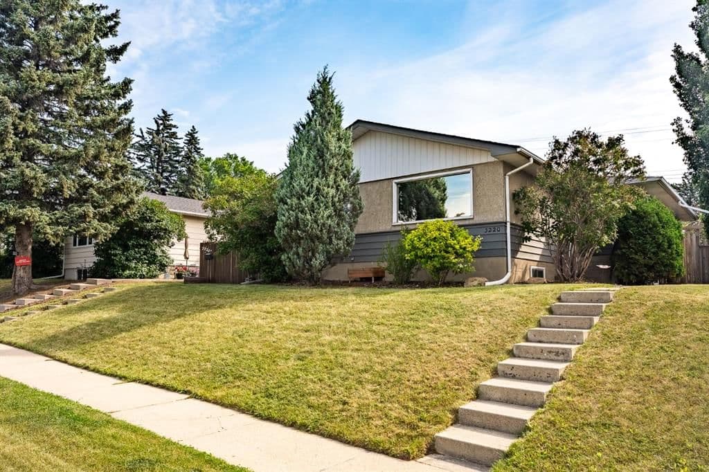 Sold property in Rosemont