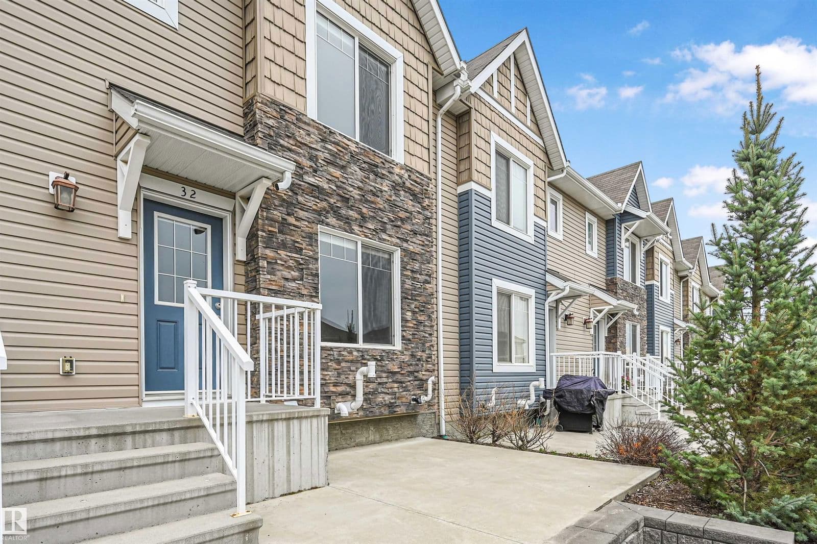 Sold property in Maple Crest