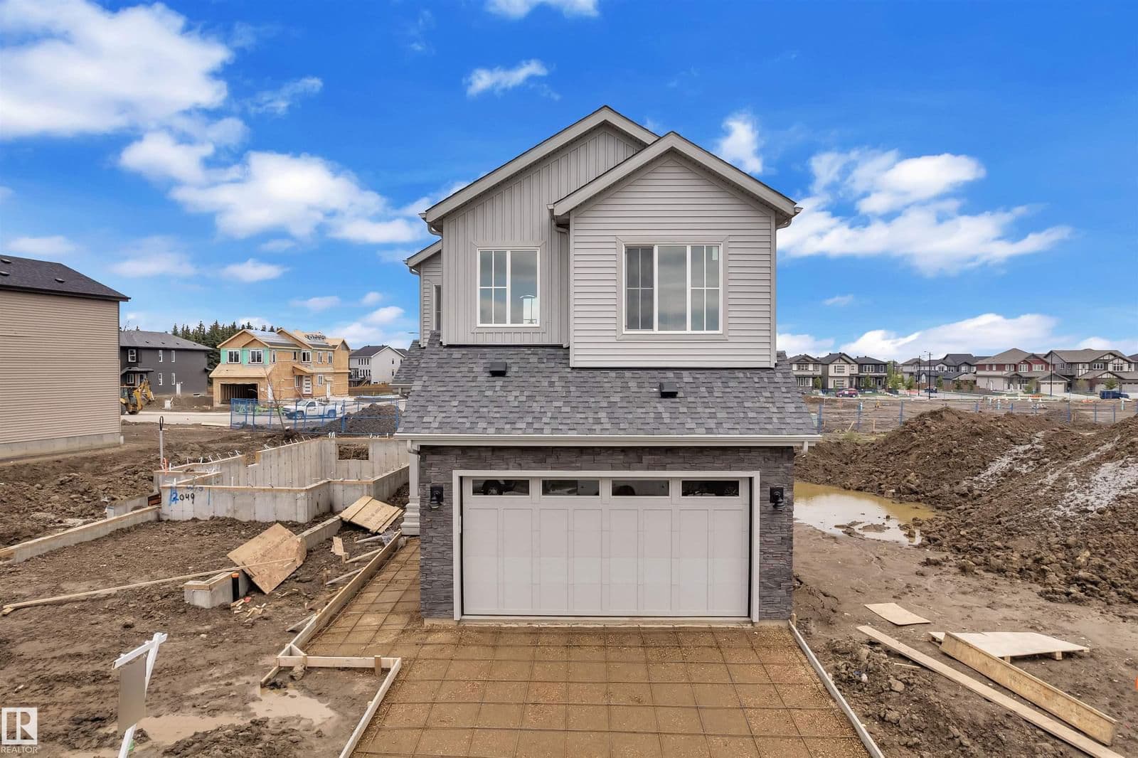 Sold property in Cavanagh