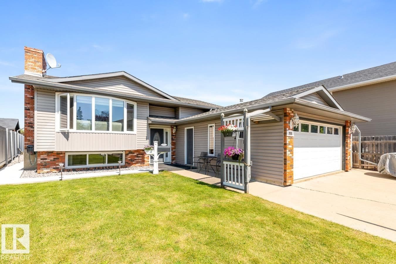 Sold property in Overlanders