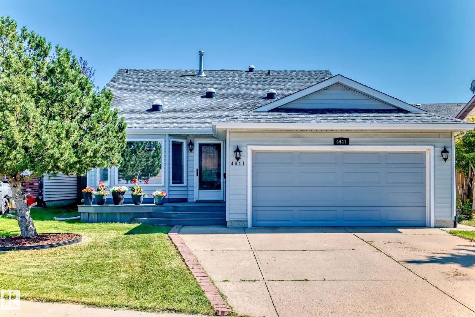 Sold property in Larkspur