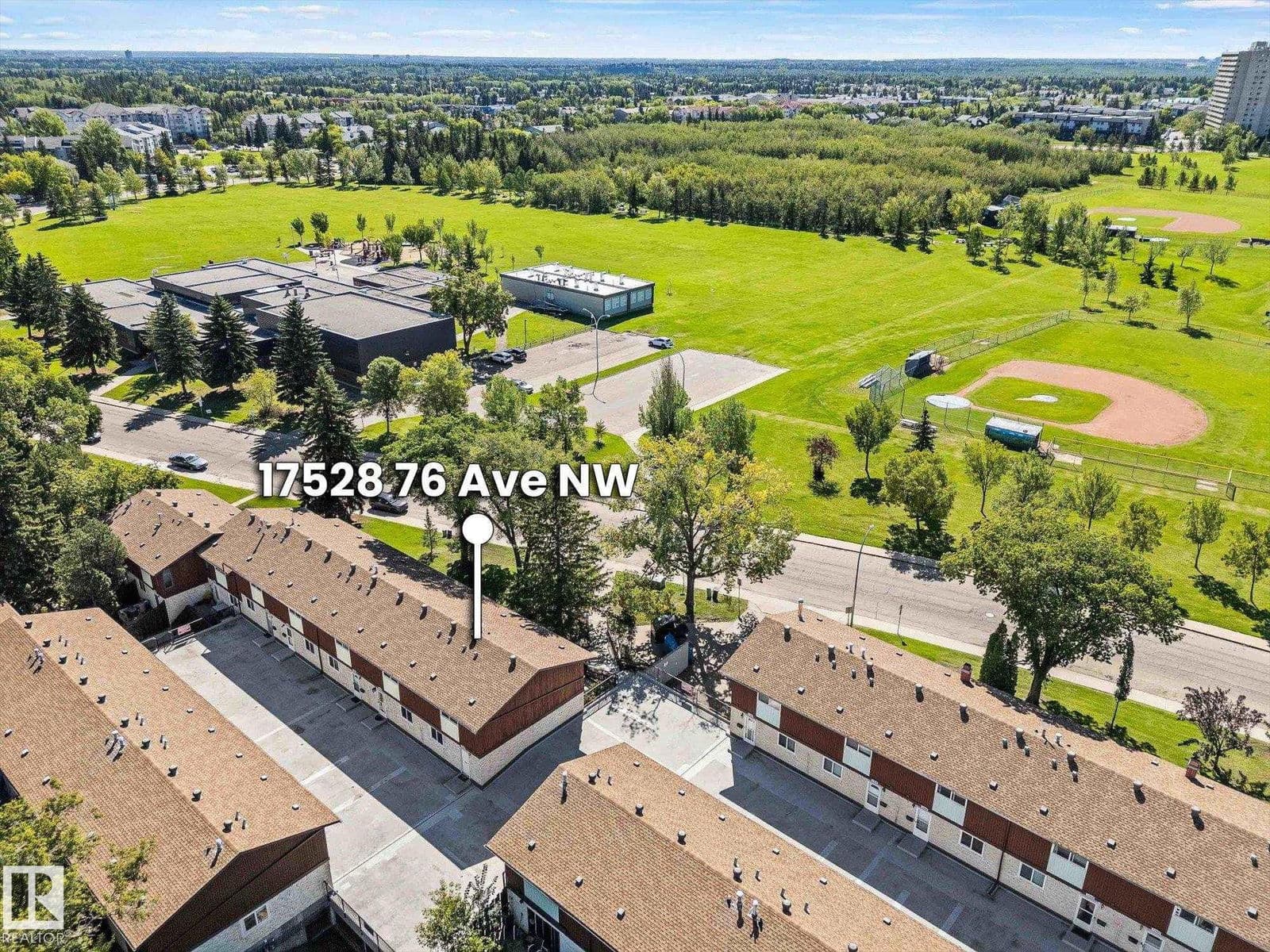 Sold property in Callingwood North