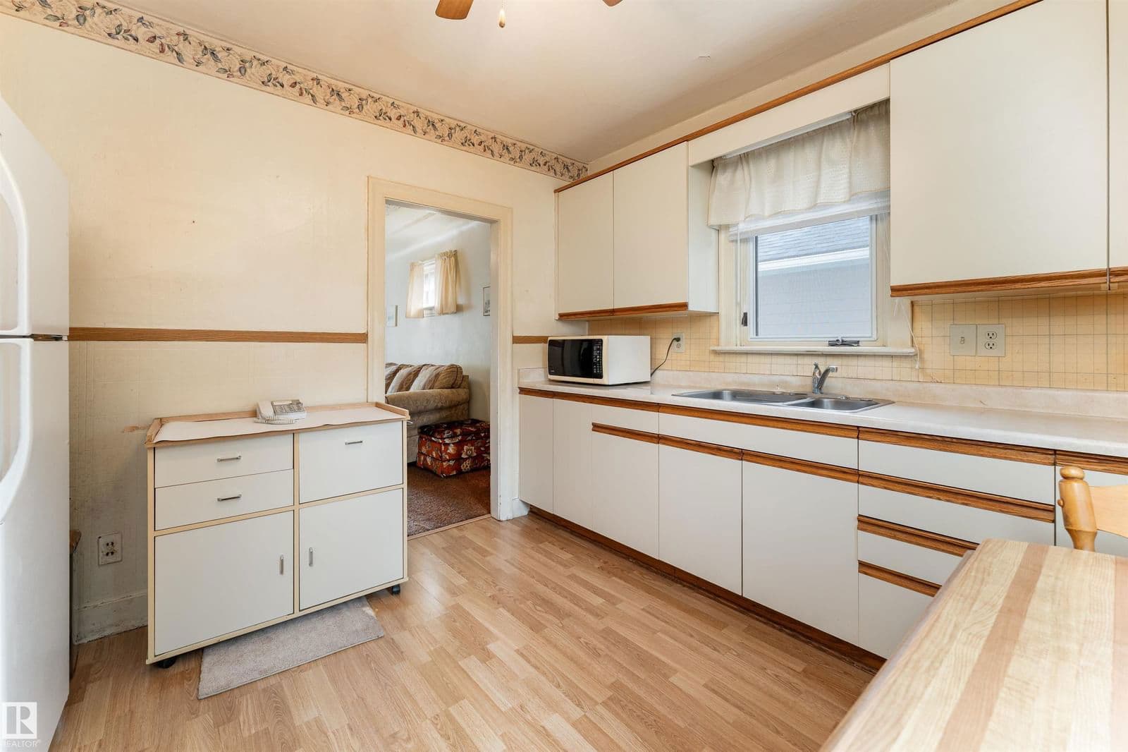 Sold property in Highlands (Edmonton)