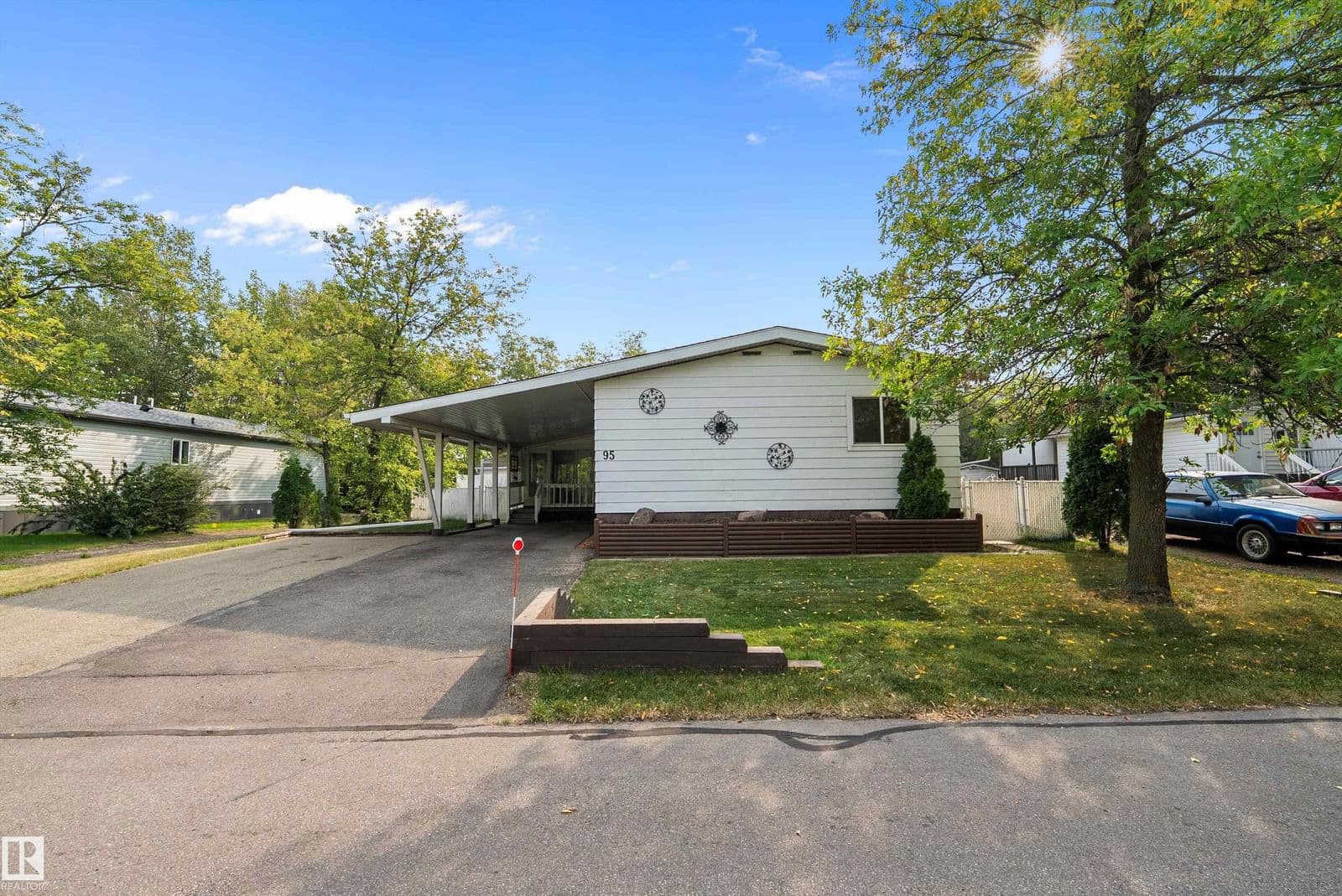 Sold property in Maple Ridge (Edmonton)