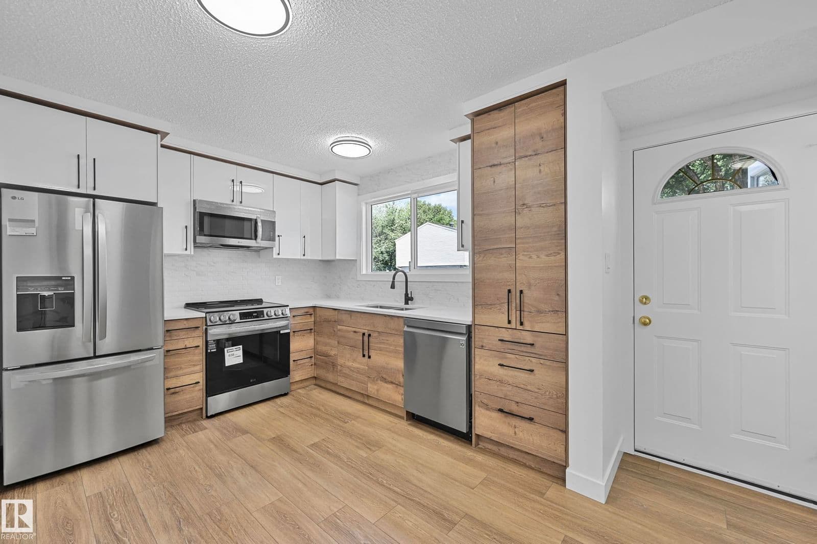 Sold property in Homesteader