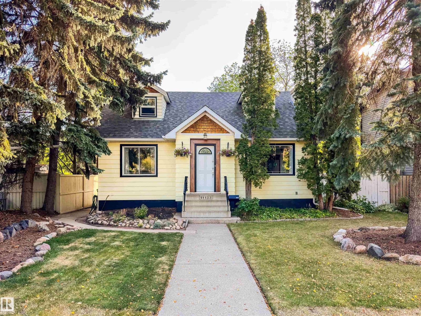 Sold property in Highlands (Edmonton)