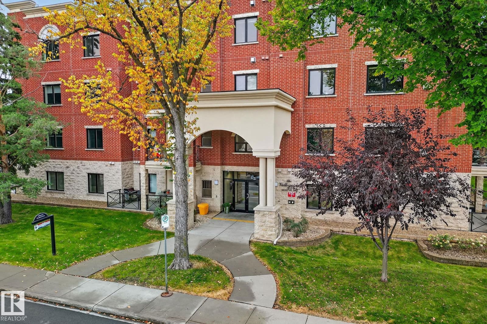 Sold property in Crestwood