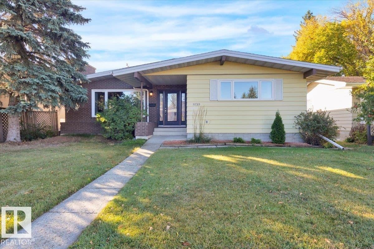 Sold property in Greenfield