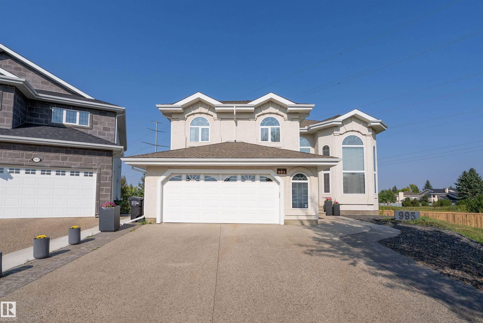 Sold property in Hodgson