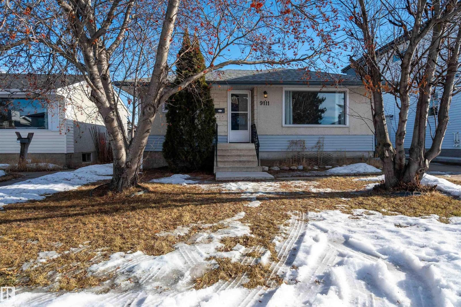 Sold property in Jasper Park