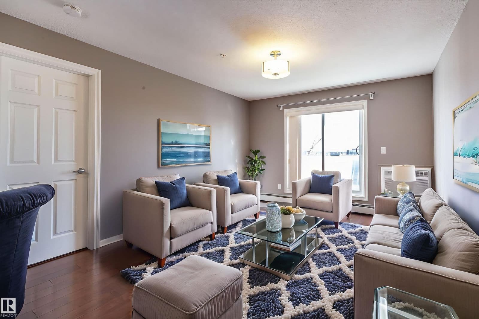 Sold property in Larkspur