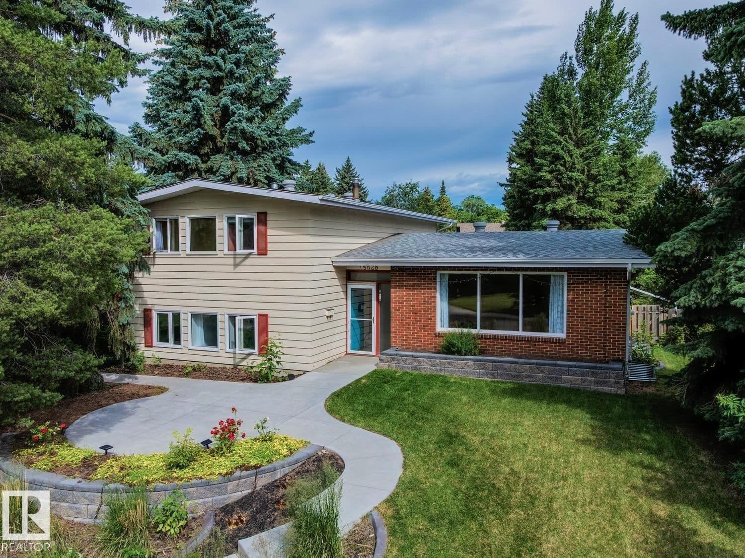 Sold property in Grandview Heights (Edmonton)