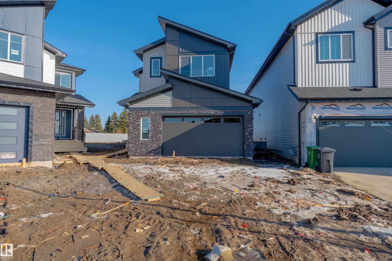 Sold property in Triomphe Estates