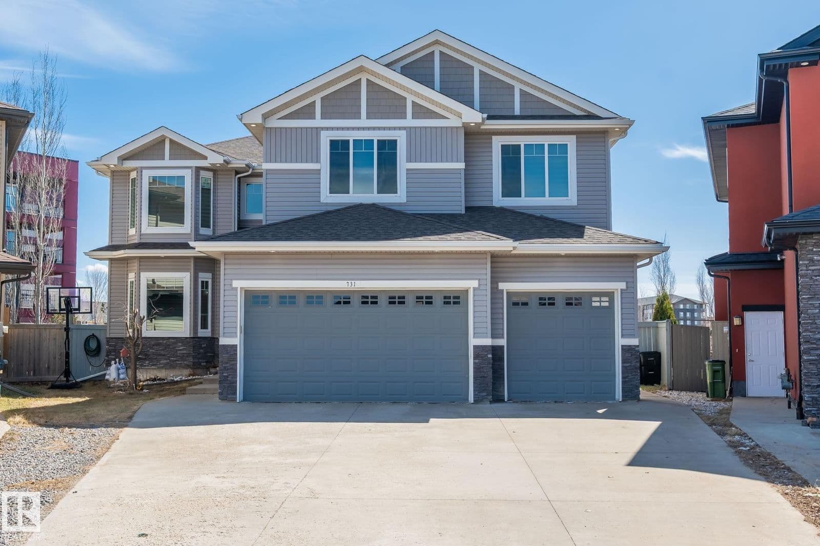 Sold property in Charlesworth