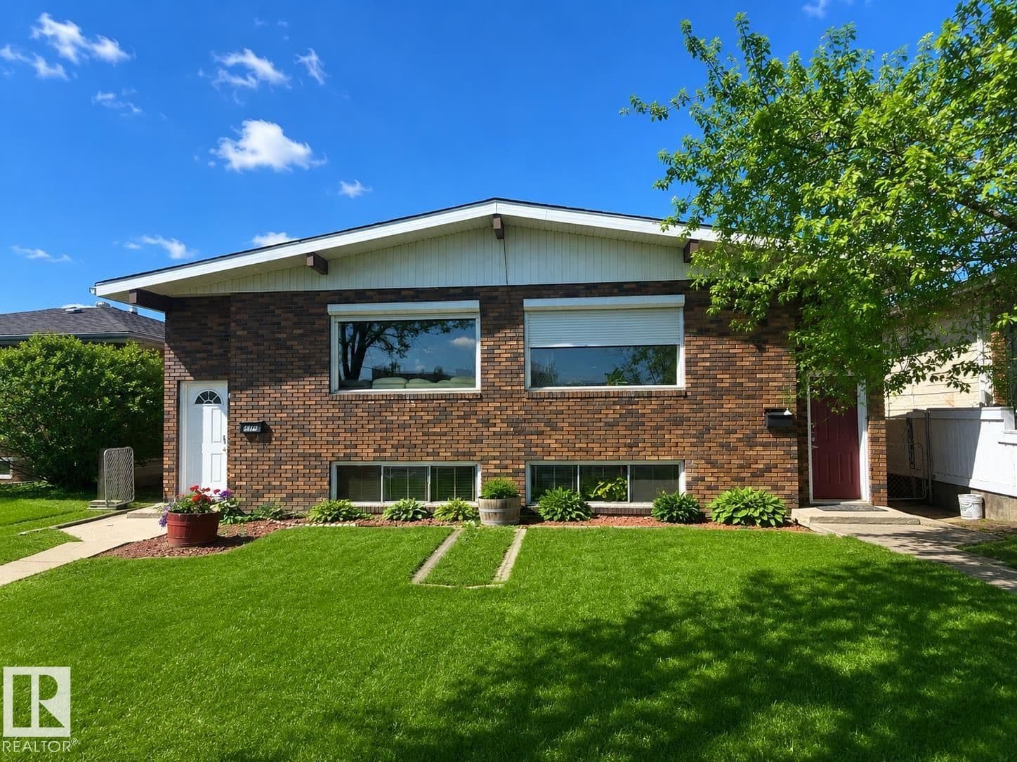 Sold property in Fulton Place