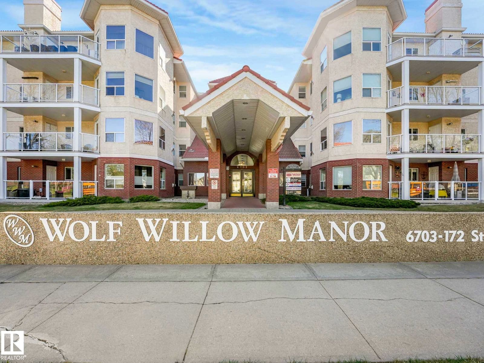 Sold property in Callingwood South