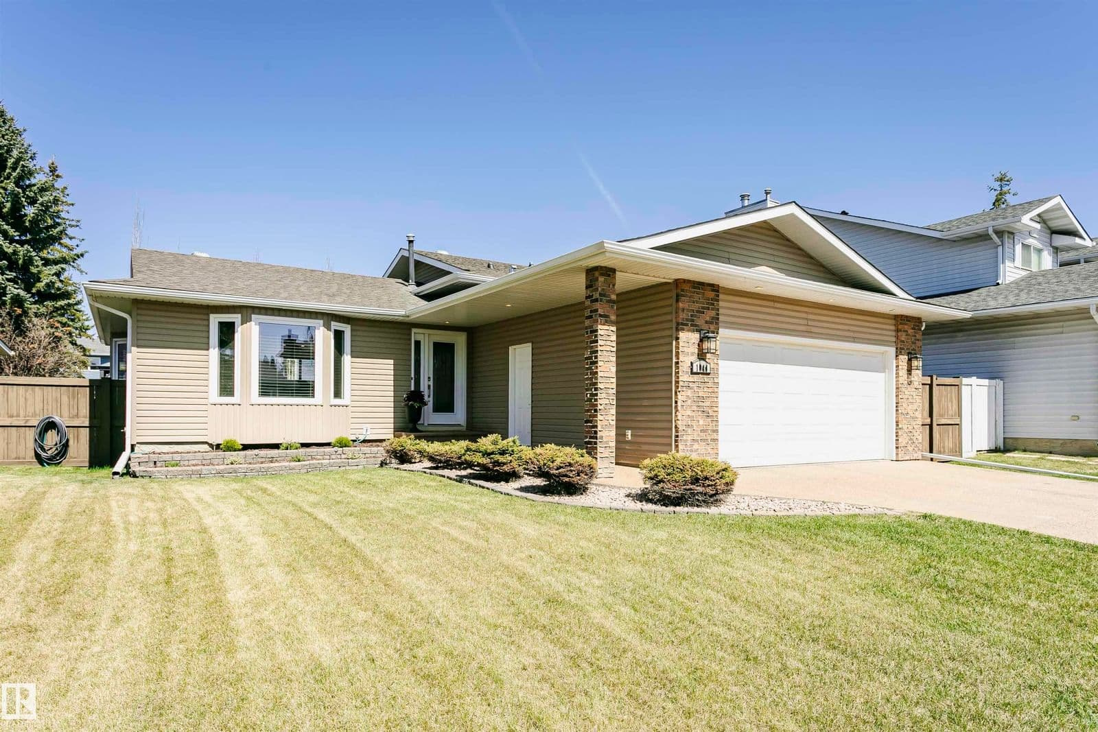 Sold property in Bearspaw (Edmonton)
