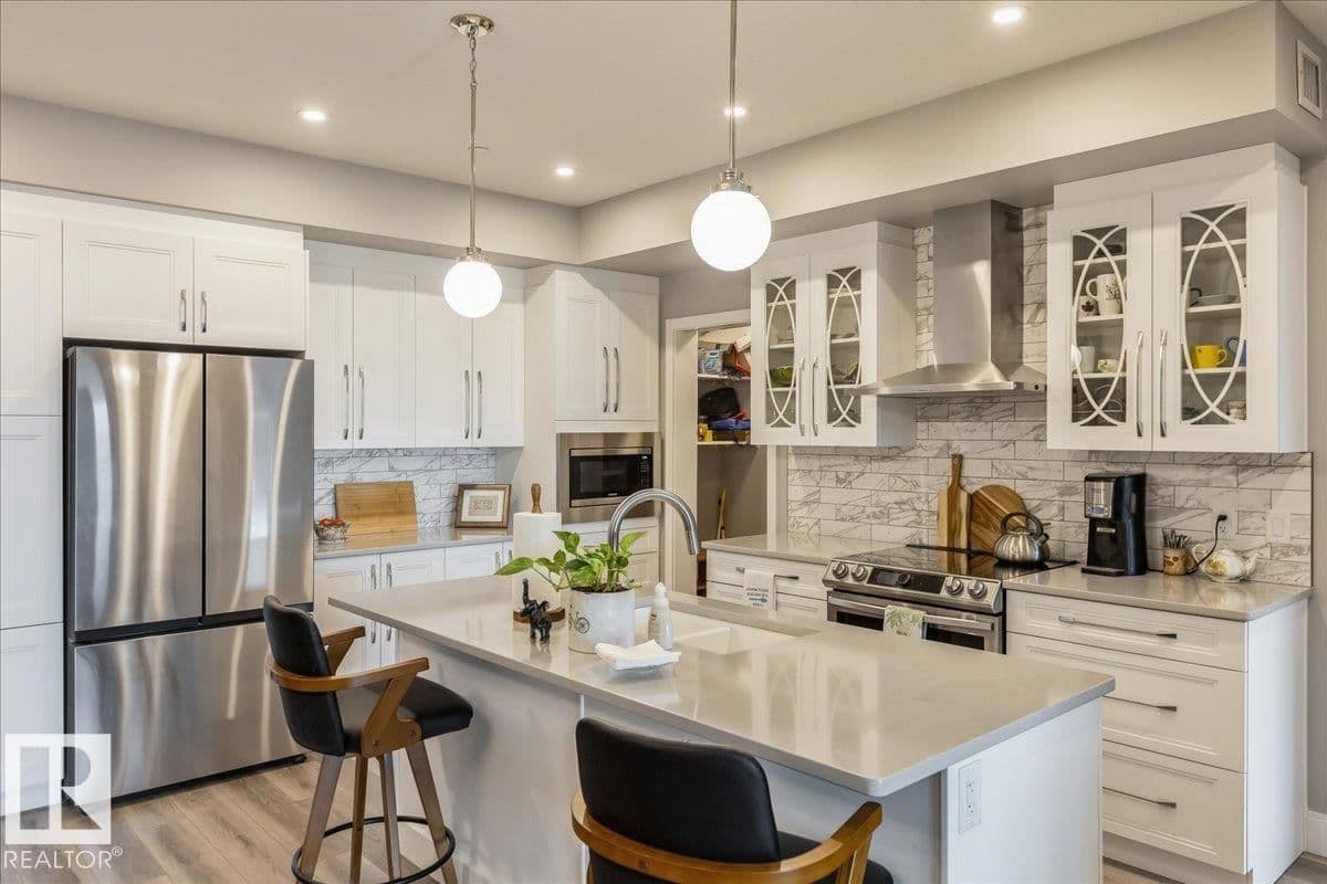 Sold property in Magrath Heights
