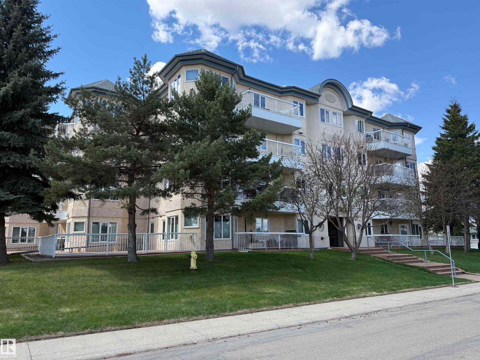 Sold property in Forest Heights (Edmonton)