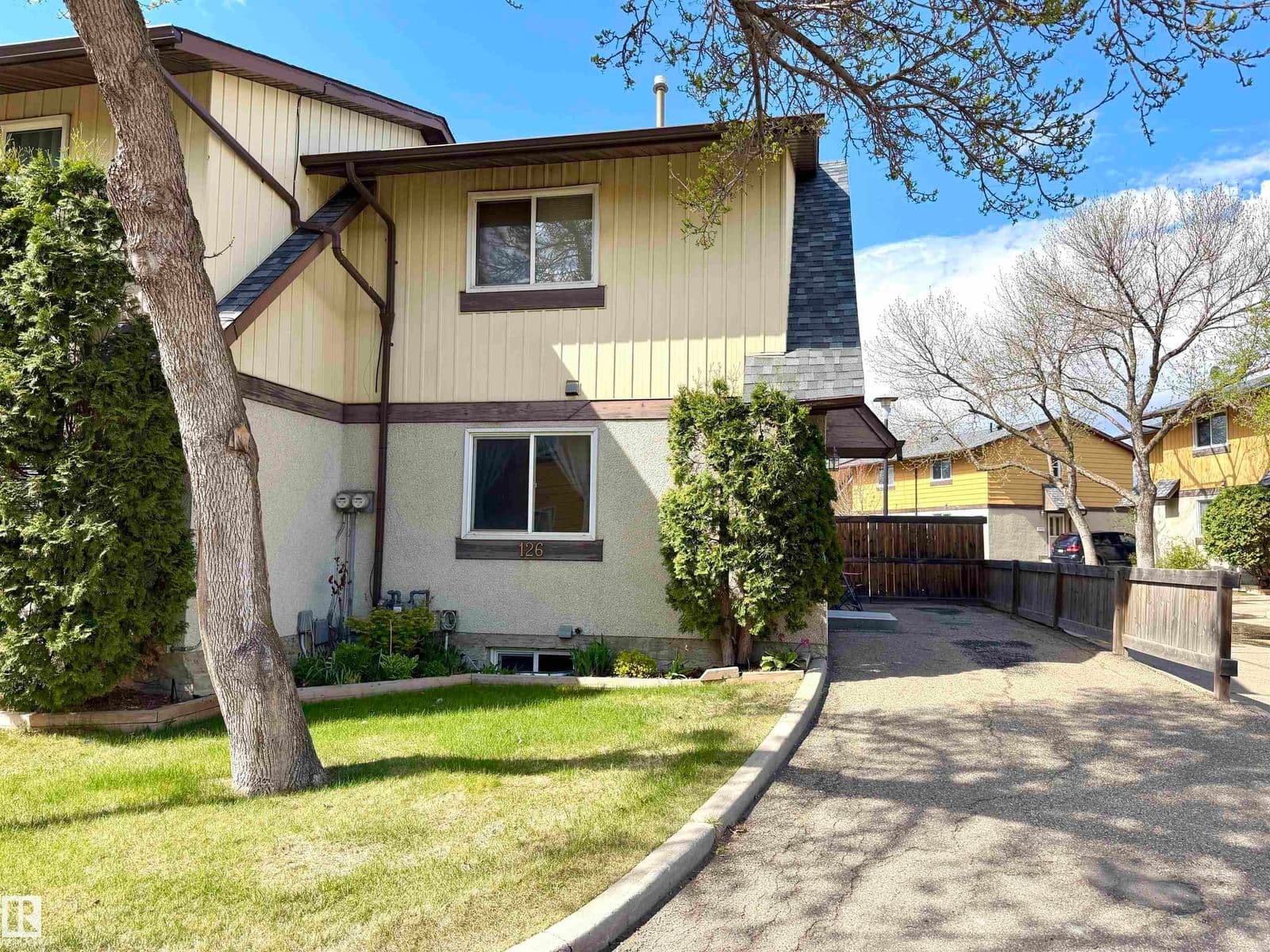 Sold property in Callingwood North