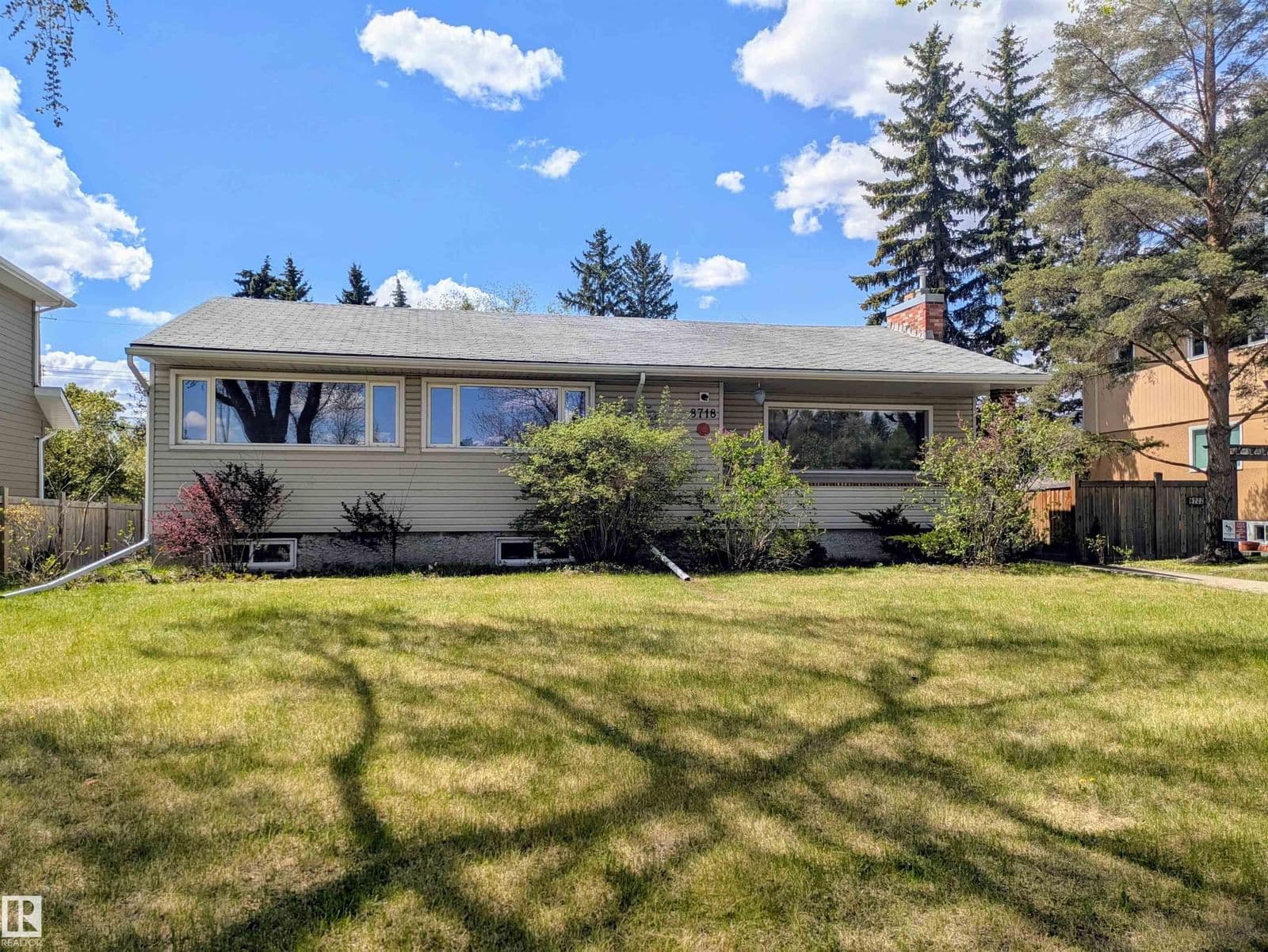 Sold property in Windsor Park (Edmonton)