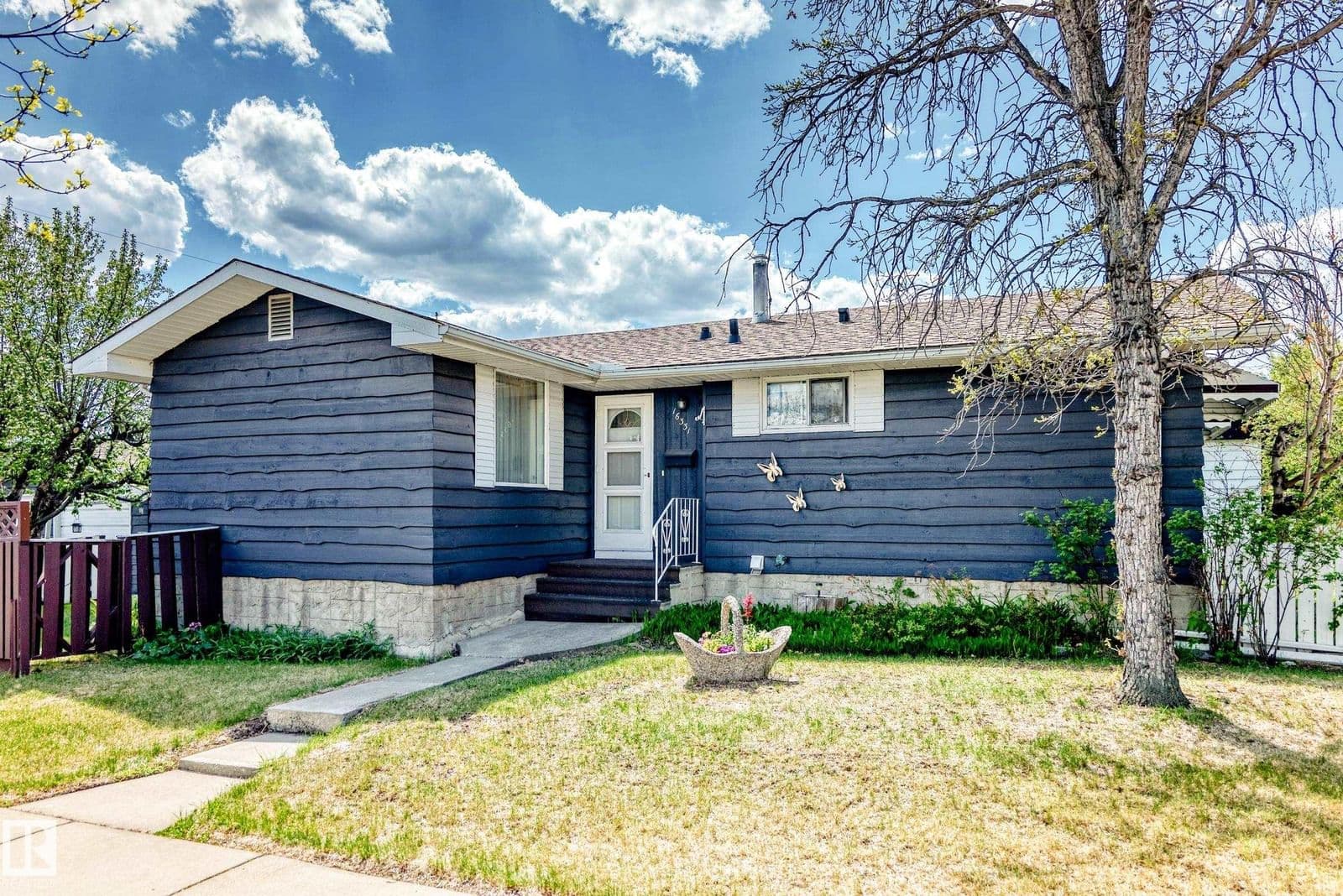 Sold property in Mayfield