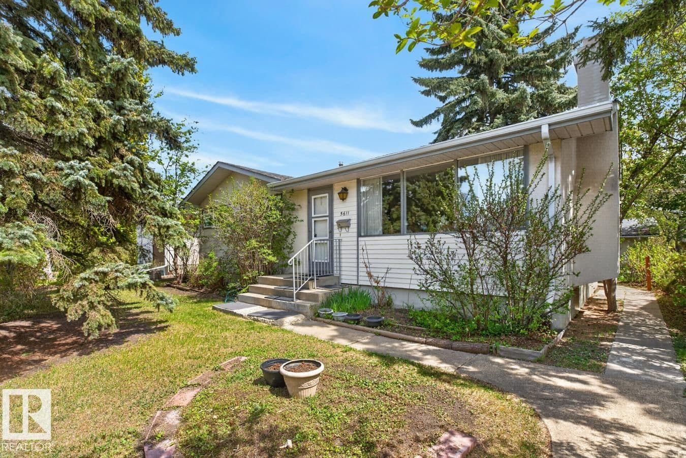 Sold property in Lendrum Place