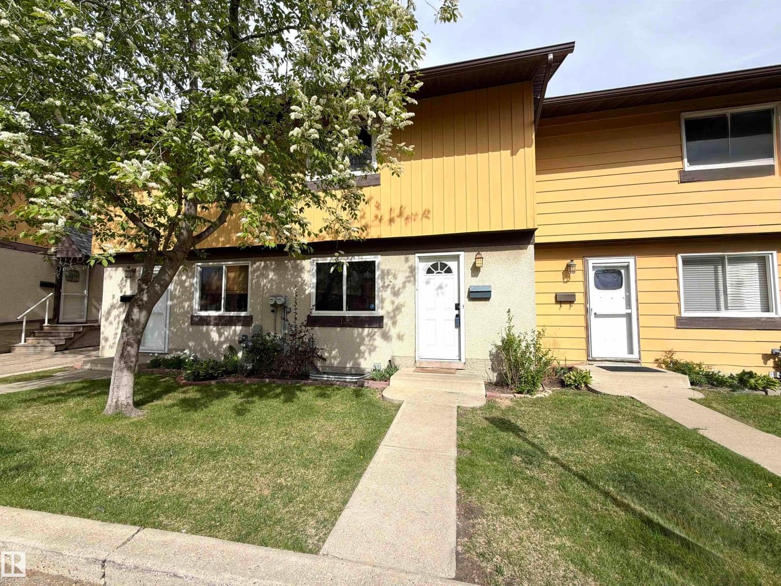 Sold property in Callingwood North