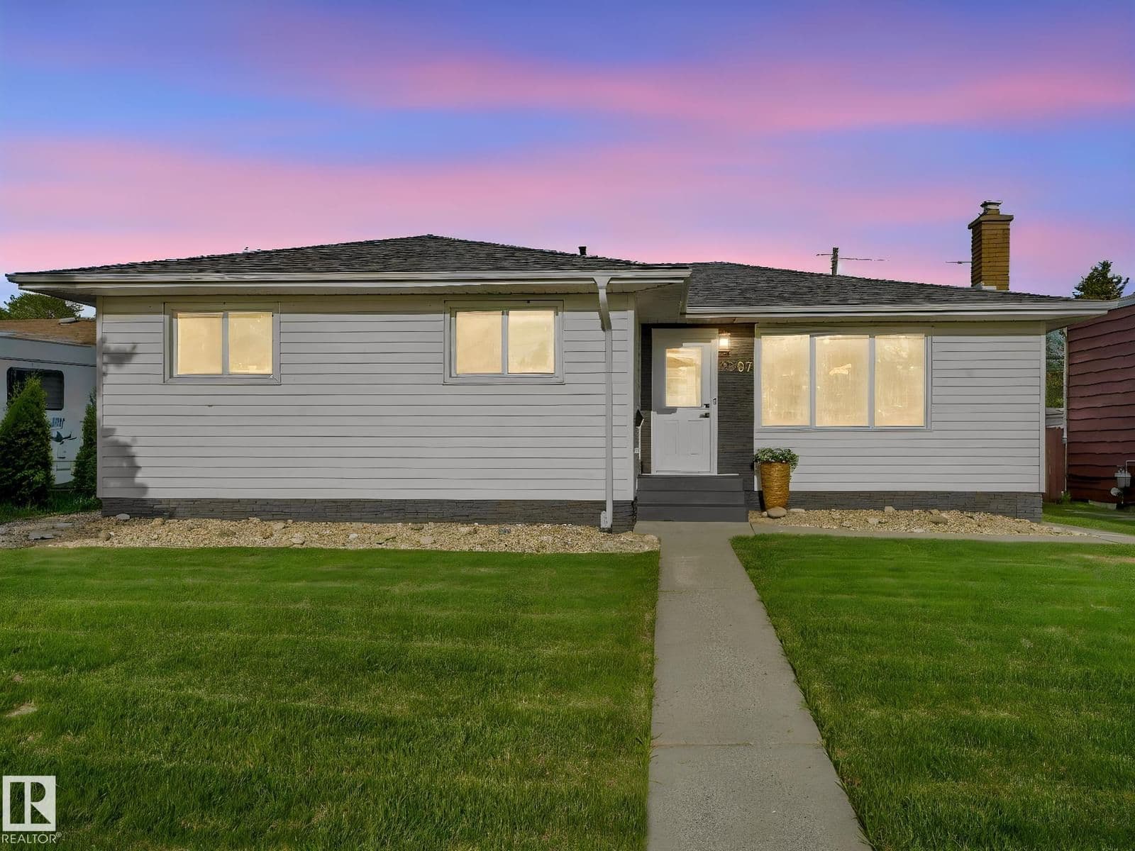 Sold property in West Meadowlark Park