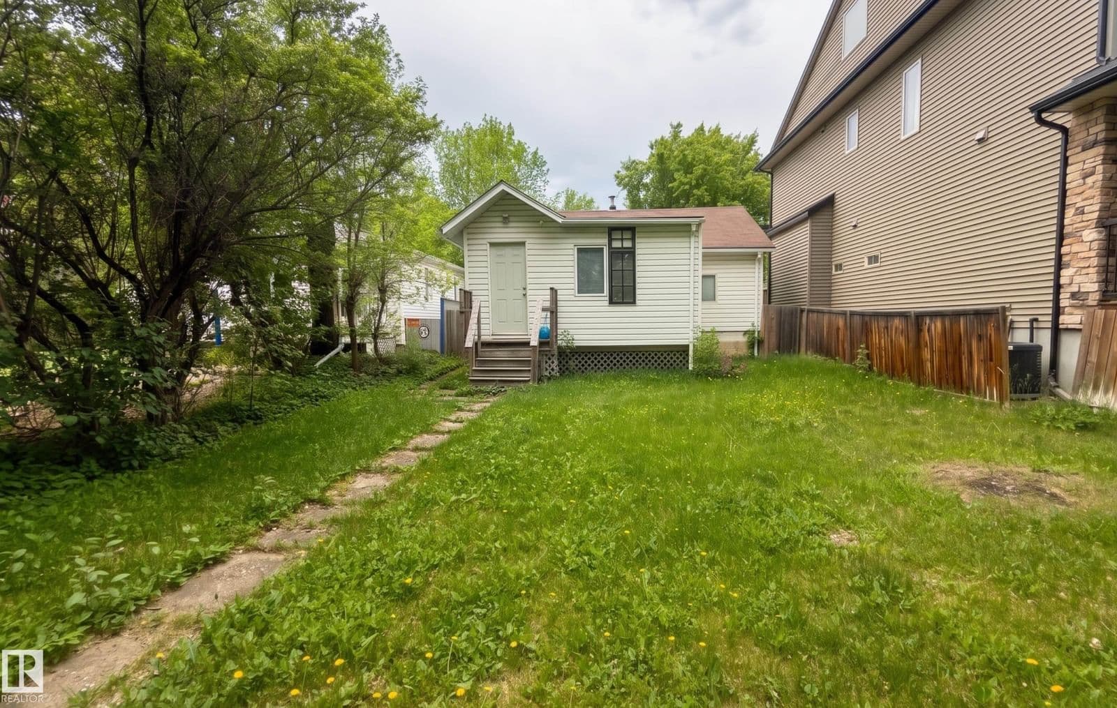 Sold property in Grovenor
