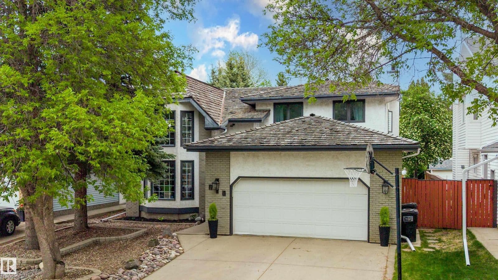 Sold property in Henderson Estates