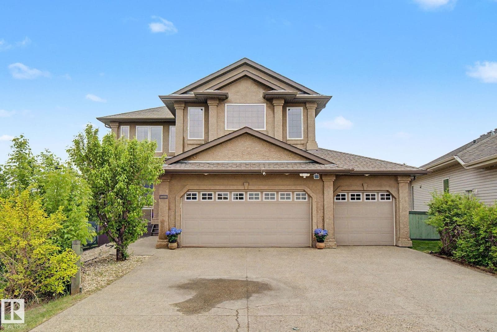 Sold property in Suder Greens