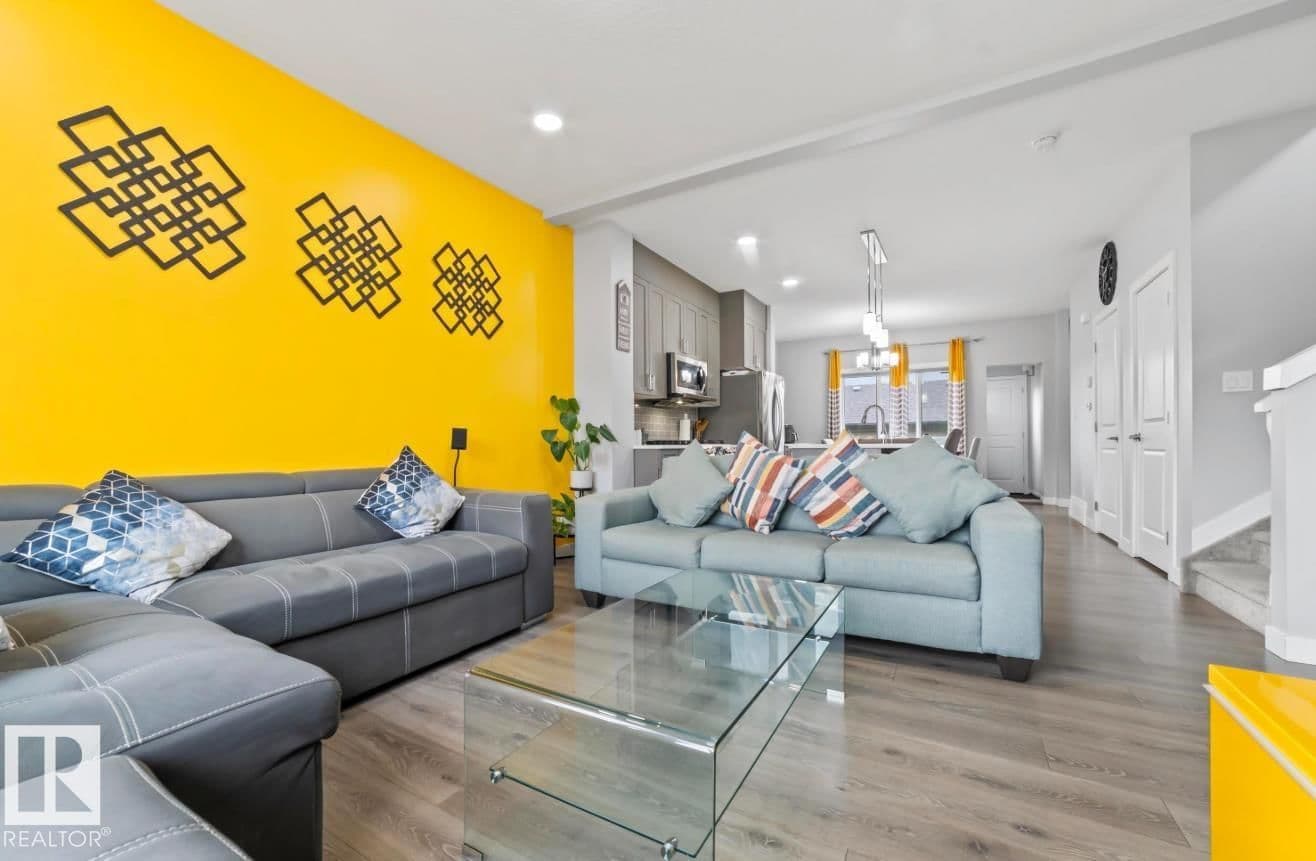 Sold property in Maple Crest