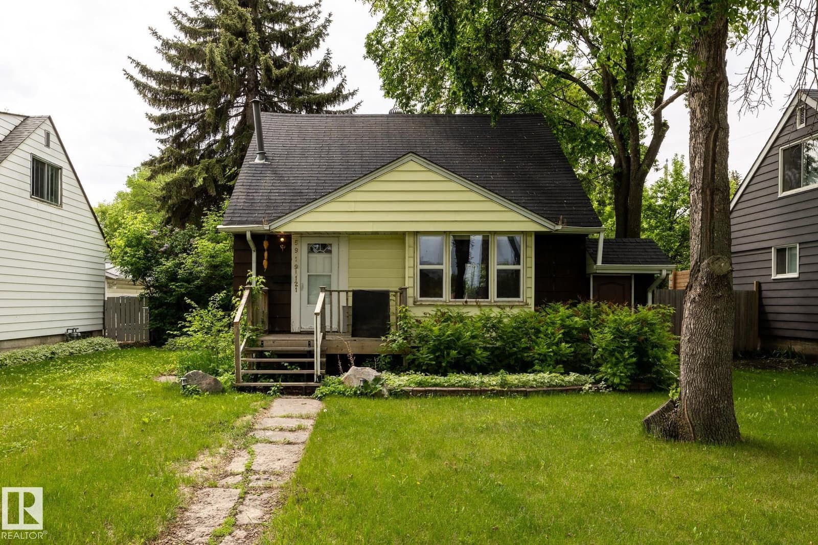 Sold property in Montrose (Edmonton)