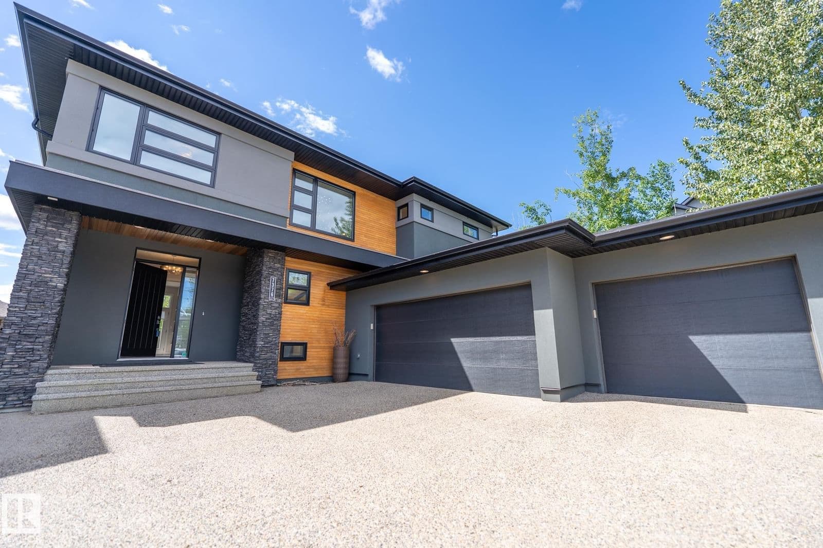 Sold property in Magrath Heights