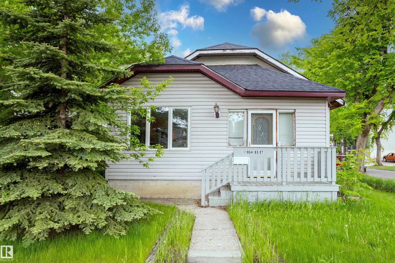 Sold property in Montrose (Edmonton)