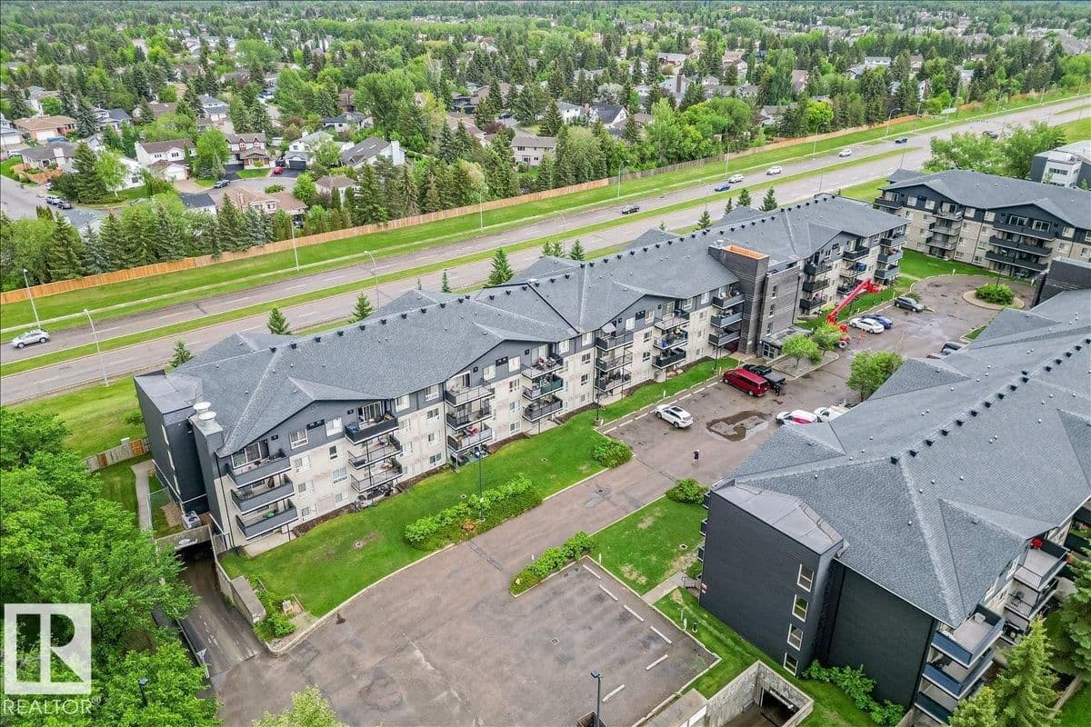 Sold property in Callingwood South