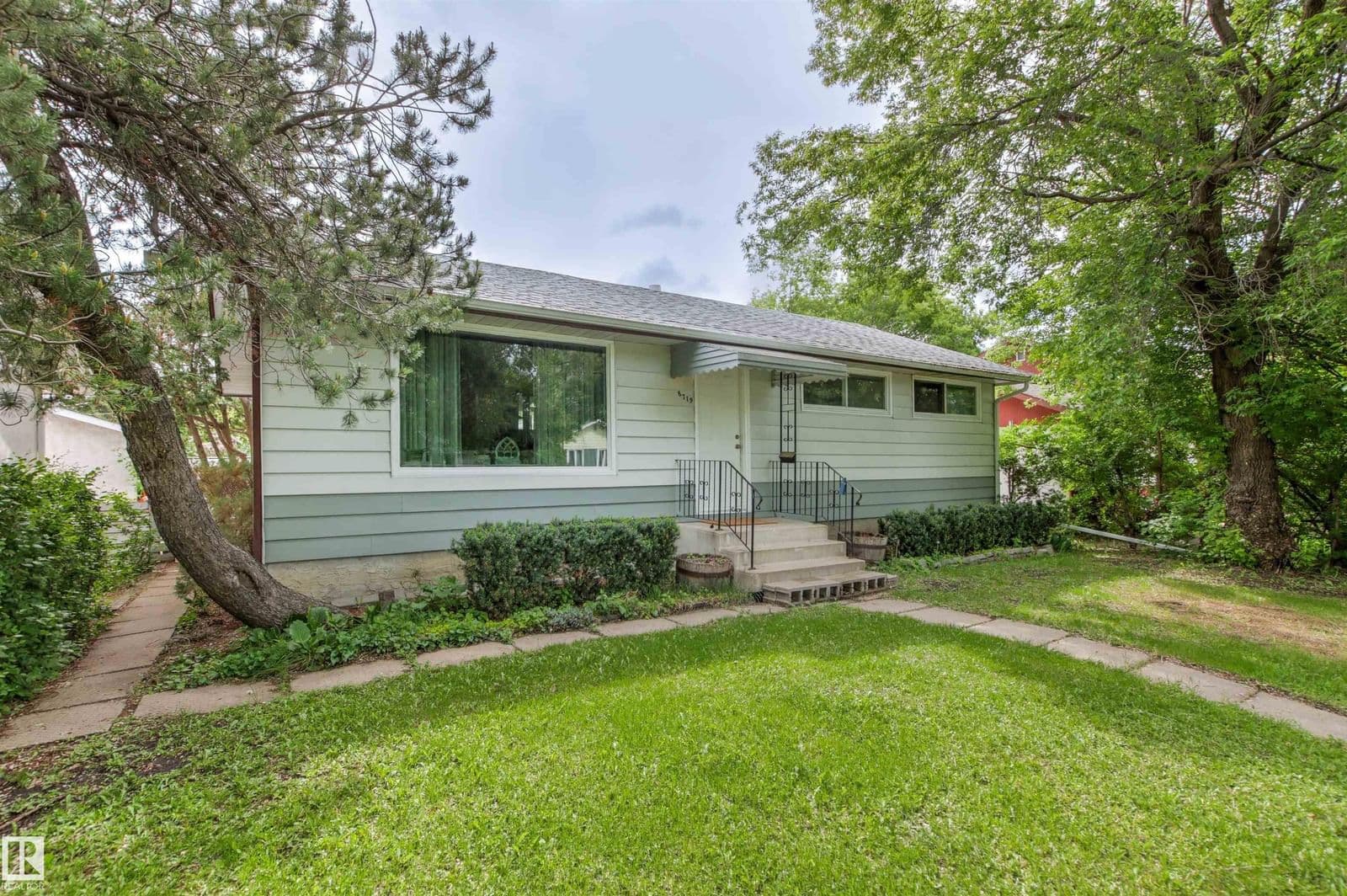 Sold property in West Meadowlark Park