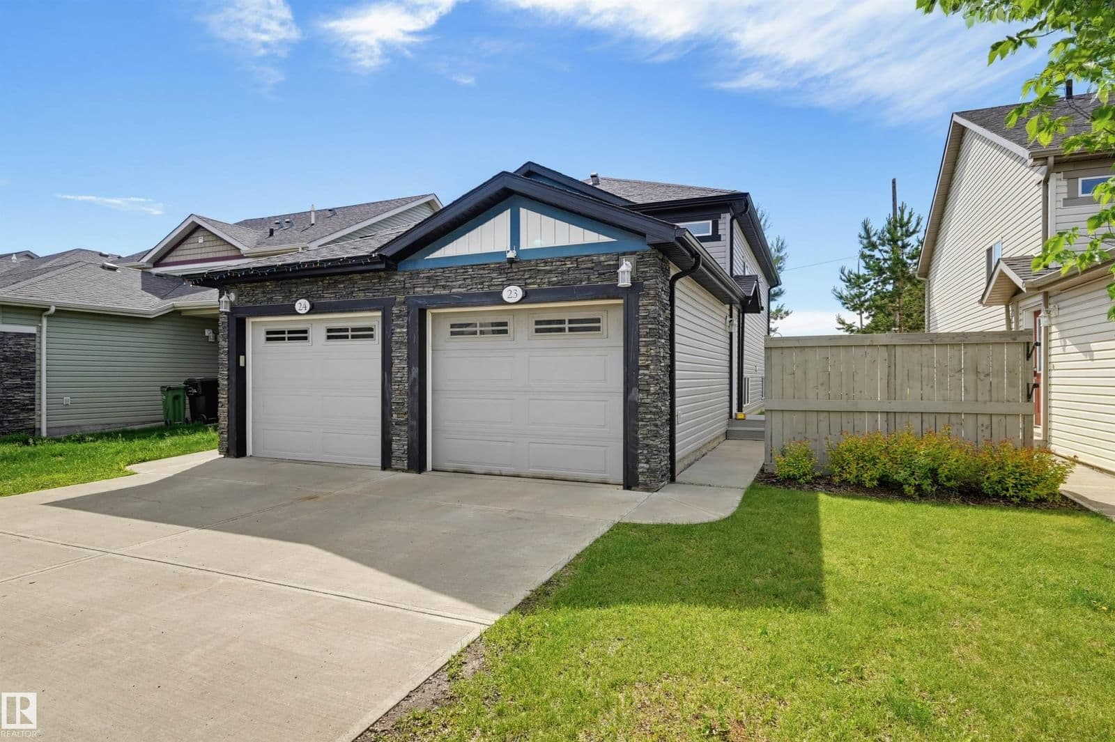 Sold property in Charlesworth