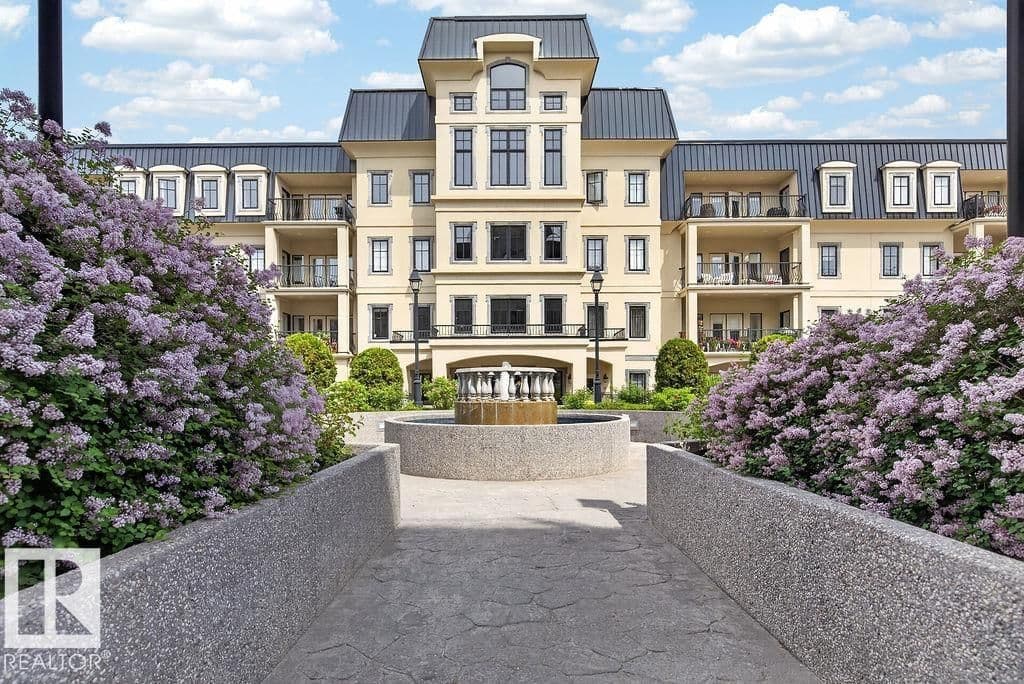 Sold property in Hodgson