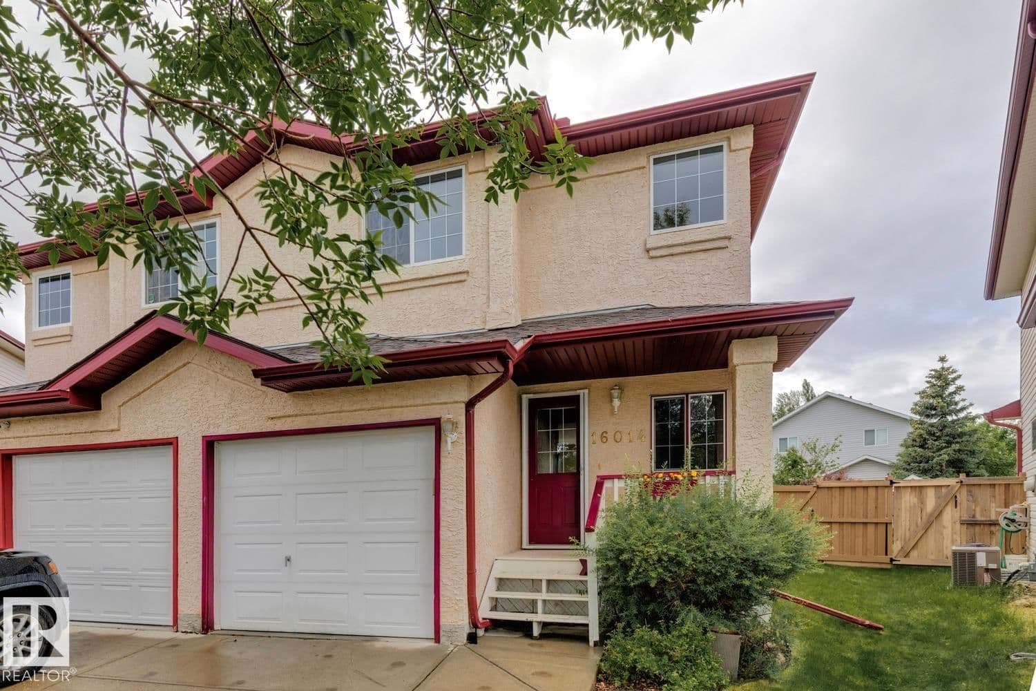 Sold property in Eaux Claires