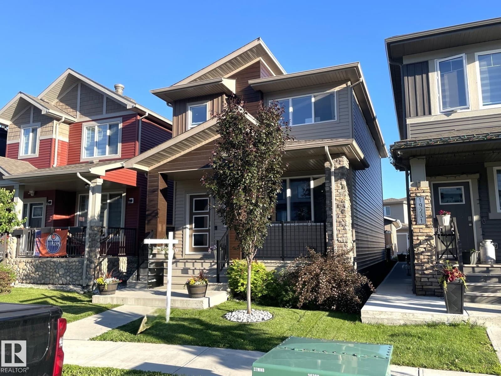 Sold property in The Uplands