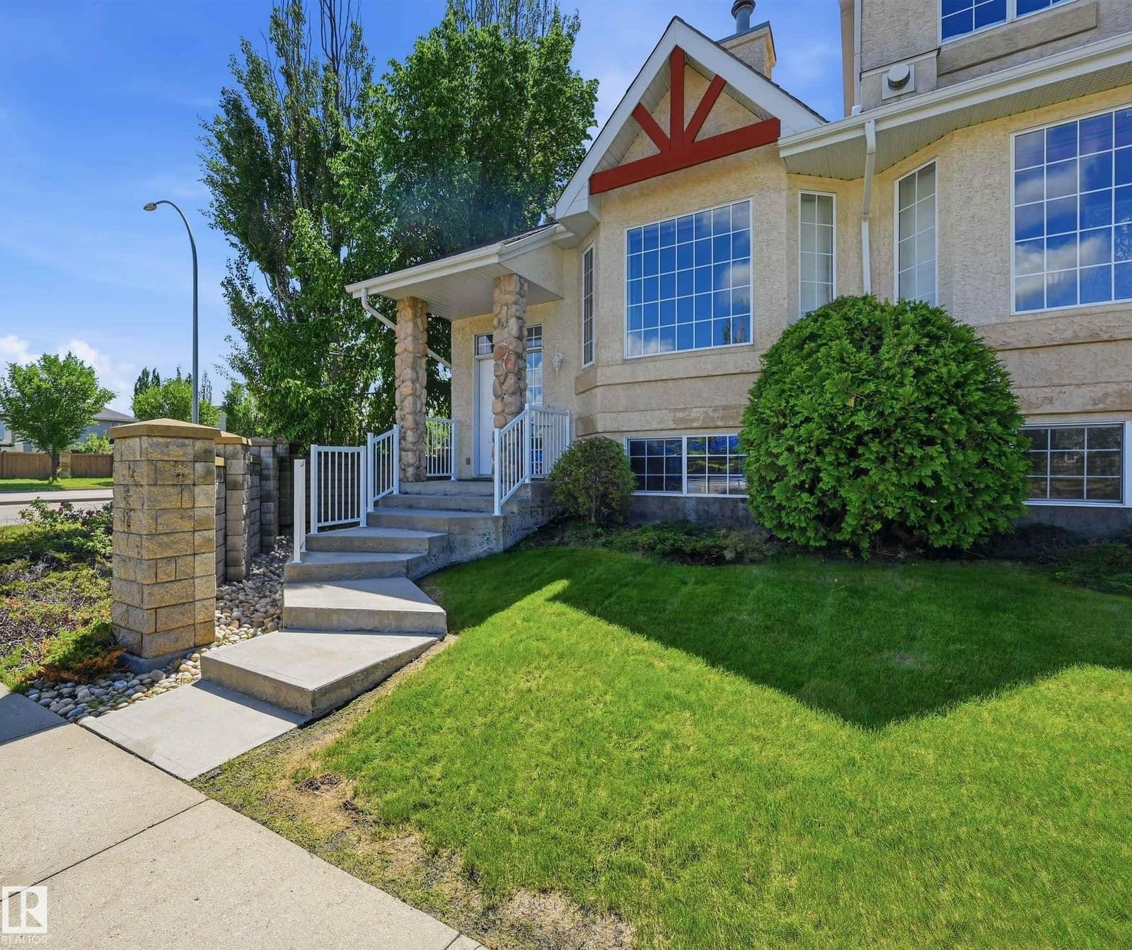 Sold property in Leger