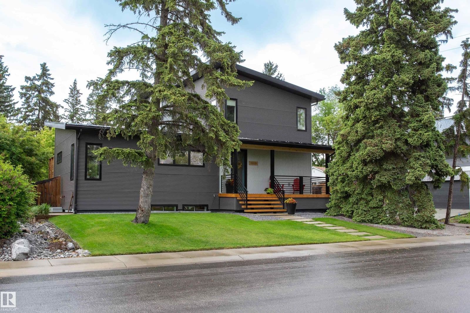 Sold property in Laurier Heights