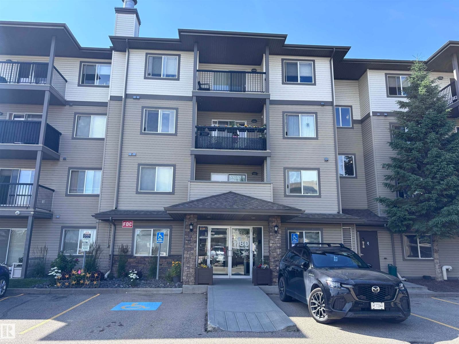 Sold property in Canon Ridge